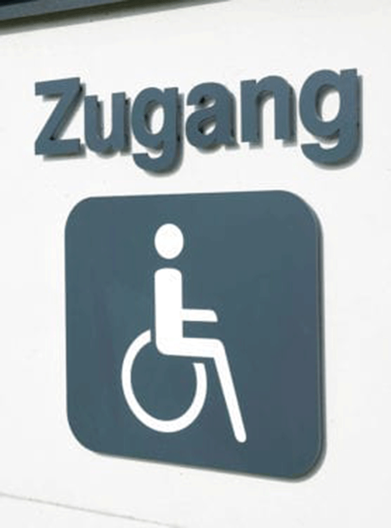 boob_referenzen_drk_beschilderung_770x1040