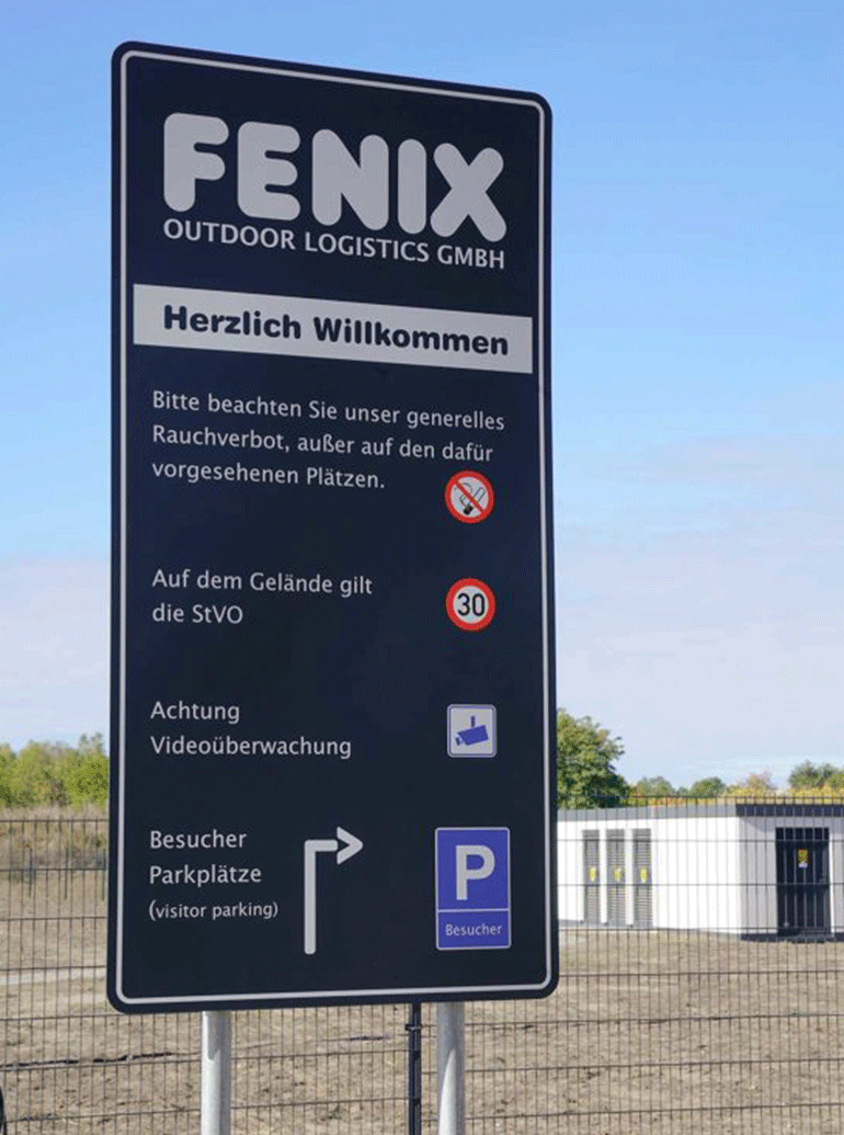 boob_referenzen_fenix_schild_770x1040
